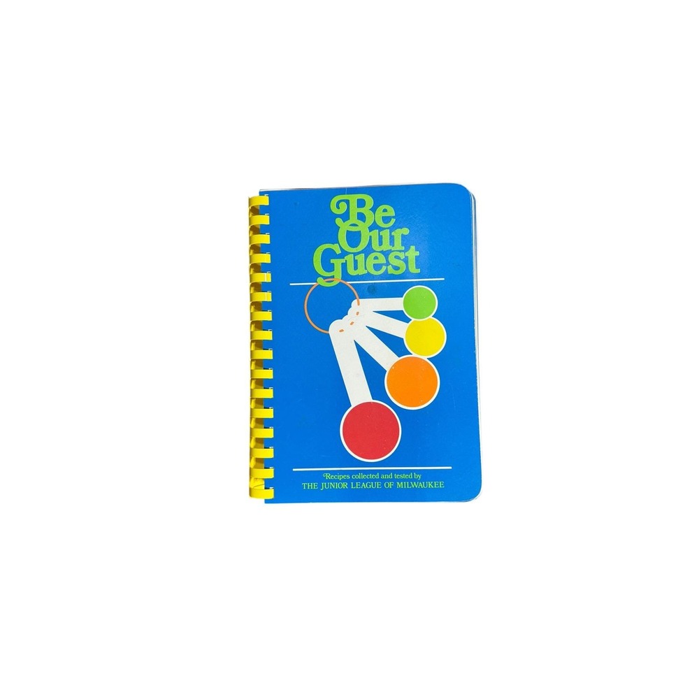 Vintage spiral bound cookbook recipe collection Junior League Milwaukee 1976